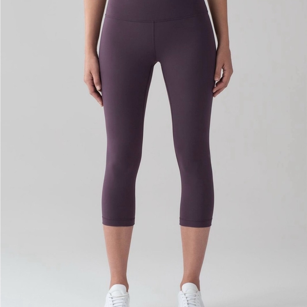 Lululemon wunder under crop